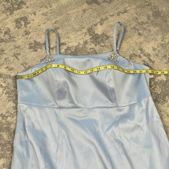 New Sachin & Babi Pryce Crystal Strap Detail Vertical Stretch Mikado Column Gown - Picture 10 of 16